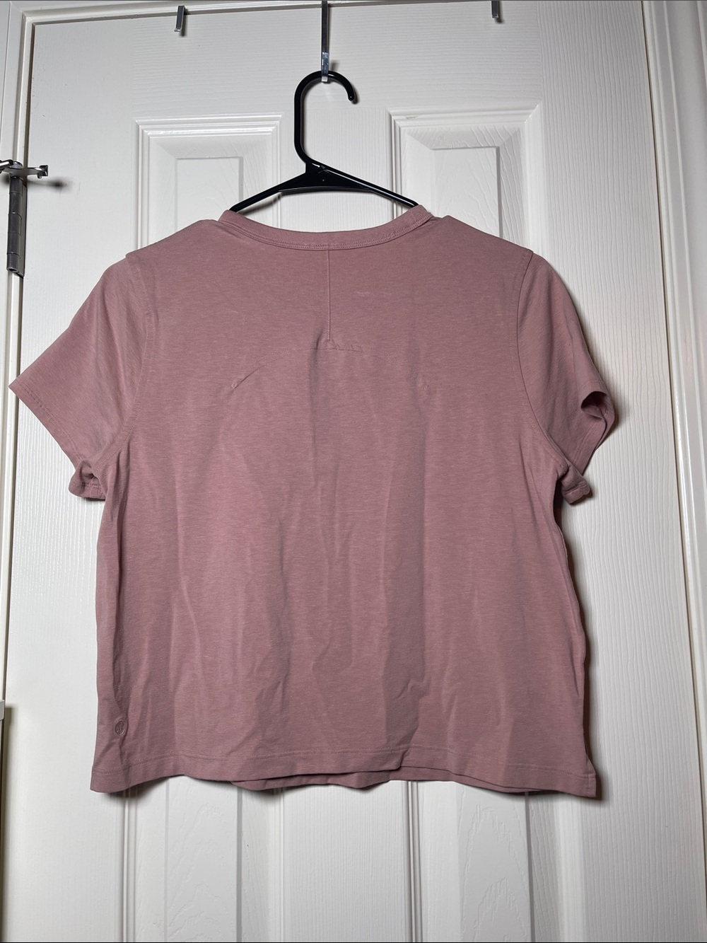 lululemon athletica Mauve Short Sleeve Tee